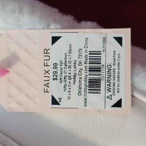 Miss Gwen's OMG Accessories Unicorn Backpack. 🦄 Fuzzy and Sparkly! - Picture 5 of 8